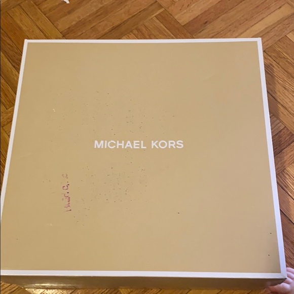 Micheal Kors Anya Open Toe Sandles - Picture 8 of 8